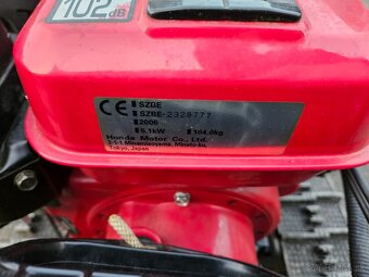 Predám snežnú frezu HONDA - 3