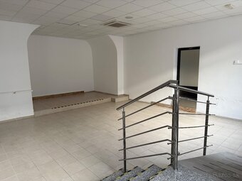 Obchodný priestor v centre Trnavy - 3