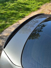 Spoiler a lištu prahu na Audi A5 8t fl sportback Sline - 3
