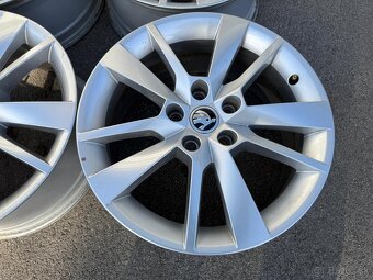 ORIGINAL ŠKODA OCTAVIA 3 DISKY 5x112 R17 TOP - 3