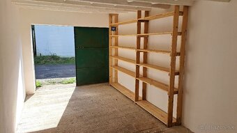 Garáž na Čiernych Hájoch v prvom rade. - 3