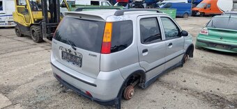 Lacno rozpredám Suzuki Ignis 2001-2008 na náhradné diely - 3
