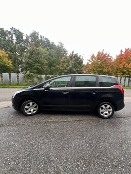 Peugeot 5008 2.0 HDi r.v. 2013 v zachovalom stave - 3