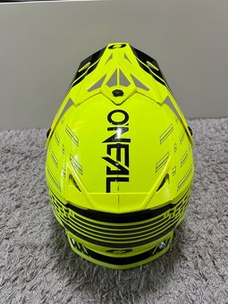 Oneal full face helma - 3