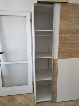 Šatníková skriňa - 3