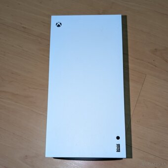 Xbox Series X 1TB Digital Robot White - 3