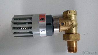 Predam termostaticke hlavice,ventily - 3