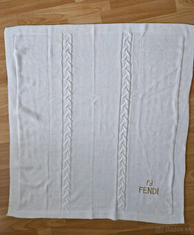 Jednoduchá pletená prikrývka, 90x82 cm - 3