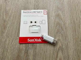 USB kľúč pre iPhone s lightning konektorom - 3