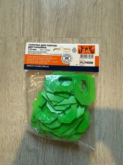 Dištančný prvok na dlaždice 1.00mm 1.5mm 2.0mm pack 50 kus. - 3
