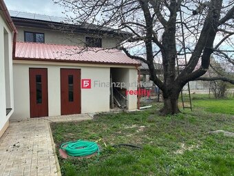 Ponúkame na predaj 3izbový dom s veľkorysím sadom v lukratív - 3
