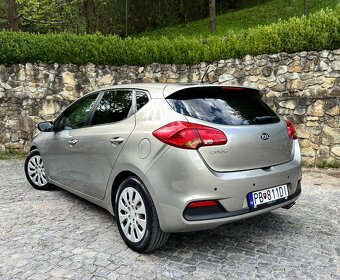 KIA CEED 1.6 GDi BENZÍN - 3
