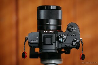 Sony FE 2/28 - 3