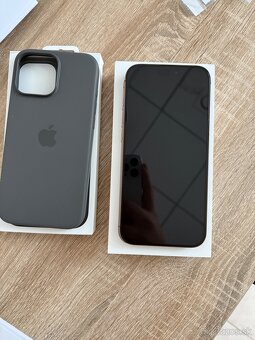 iPhone 16 pro max 256gb desert titanium - 3