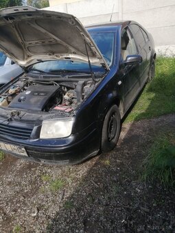 Rozpredam vw bora 1.6 benzin - 3