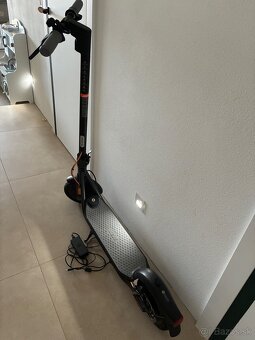 Ninebot Kickscooter F30E - 3