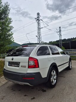 ŠKODA OCTAVIA SCOUT 2 COMBI 2.0 TDI CR 103KW 4X4 M6 2012 - 3