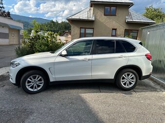 BMW X5 XDrive30d Adaptivny podvozok - 3