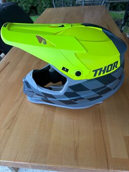 Prilba Thor - 3