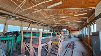 Hala s pozemkom na predaj - 3