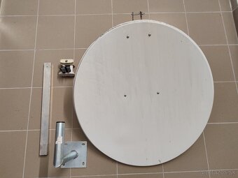 Satelitna parabola 80 cm - 3