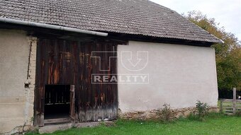 Murovaná stodola s možnosťou prerobenia na chalupu v... - 3