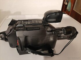 Kamera Panasonic VHS-C - 3