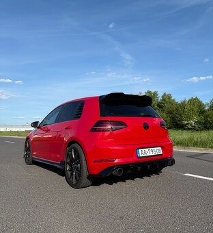 Volkswagen golf gti - 3