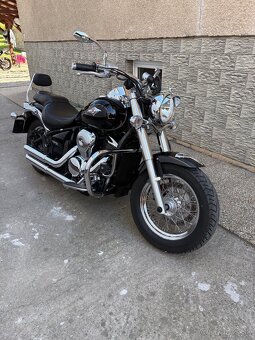 Predam Kawasak VN 900 clasic - 3