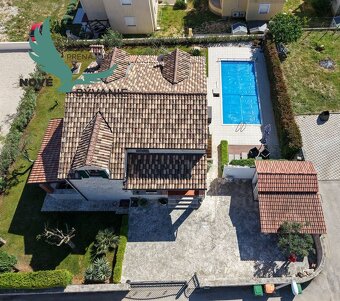 Krásna kamenná vila s bazénom na predaj - Vodice - Chorvátsk - 3