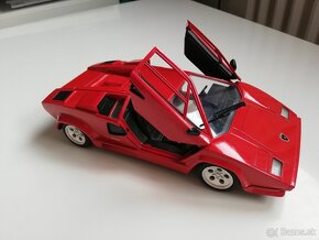 1:18 Lamborghini Countach - 3