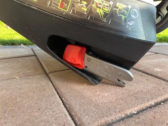 Autosedačka 0-18kg Britax-Romer dualfix 2 R červená - 3