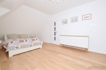 Predaj 2i byt s 7,15 m2 terasou, pivnicou, parkovaním, Rajka - 3