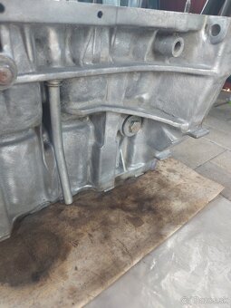 B20z1 Blok (spodok) motoru - 3