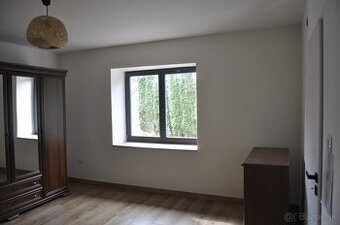 štýlový 3i. dom pod lesom v obci Hollóháza, Maďarsko - 3