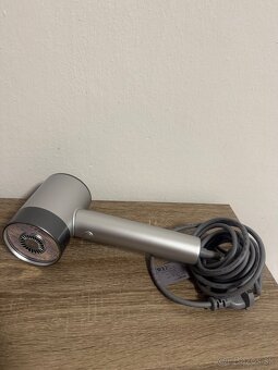 Nový Fén L'Oréal AirLight Pro Zuvi - 3