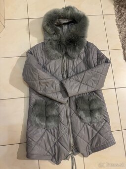 Damska moderna bunda velkost 38/40 - 3