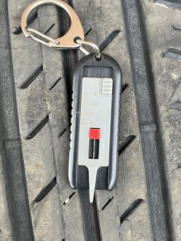 Bridgestone Ecopia 205/60/r16 - 3