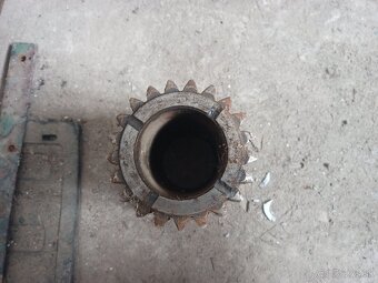 Ozubené koleso hruška Tatra 148 - 3