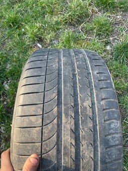 2ks 235/45 r17 goodyear - 3