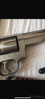 Predám revolver - 3