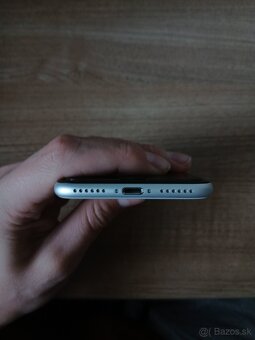 Iphone SE 2020 - 3