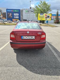 Škoda octavia 1.6 75kw Tour - 3