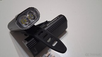 800 lm svetlo na bicykel - 3