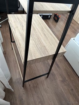 Pracovny stolik so suflikmi - 3