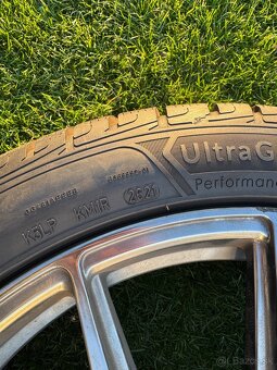 BMW X4 celá sada original Alu disky a zimné pneu - 3