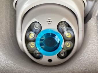 Vonkajsia bezpecnostna WIFI kamera 1080p iCSee - 3