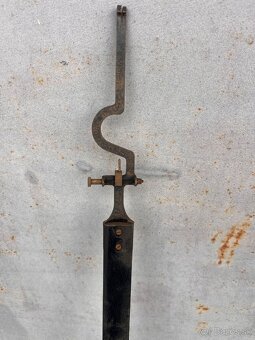 Kivadlo na staré hodinky - 3