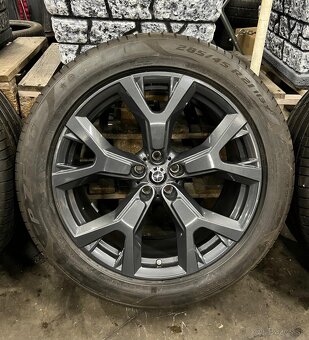 Elektrony BMW x7 g07, r21 285/45R21 - 3