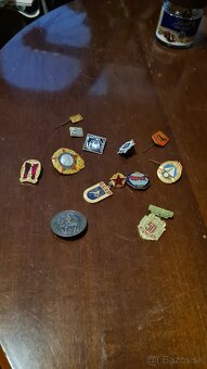 Predam odznaky mix - 3